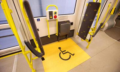 Vlaams Parlement wil mobiliteit toegankelijker voor personen met een beperking
